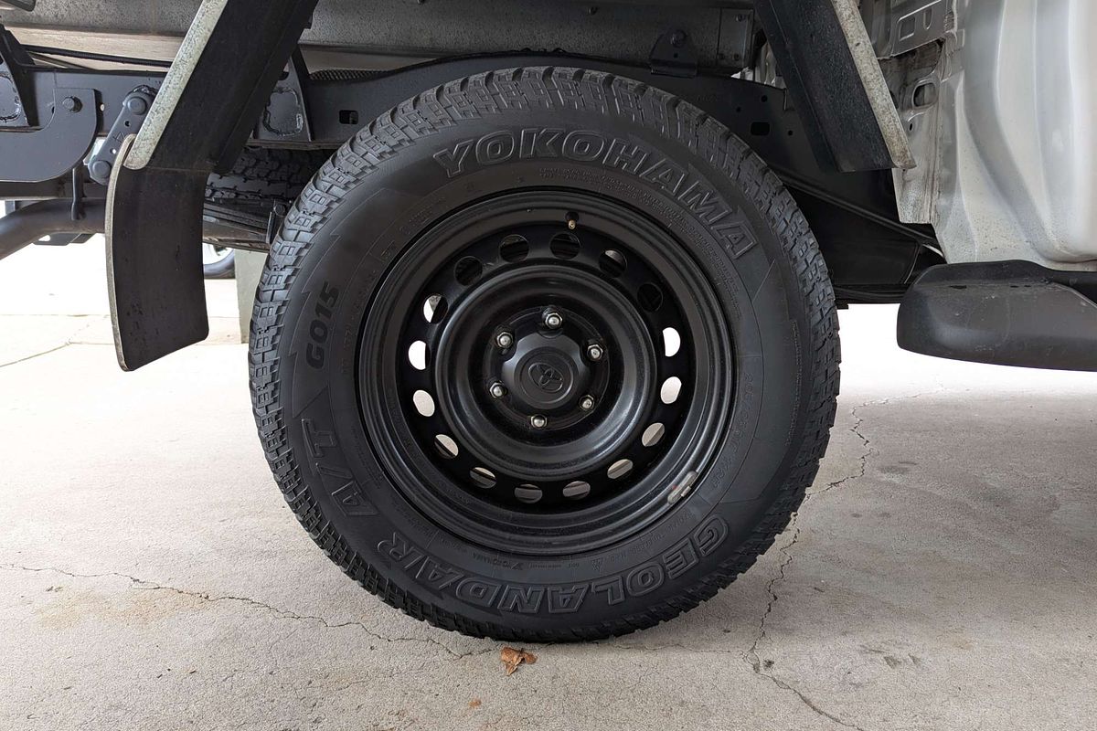 2022 Toyota Hilux SR GUN126R 4X4