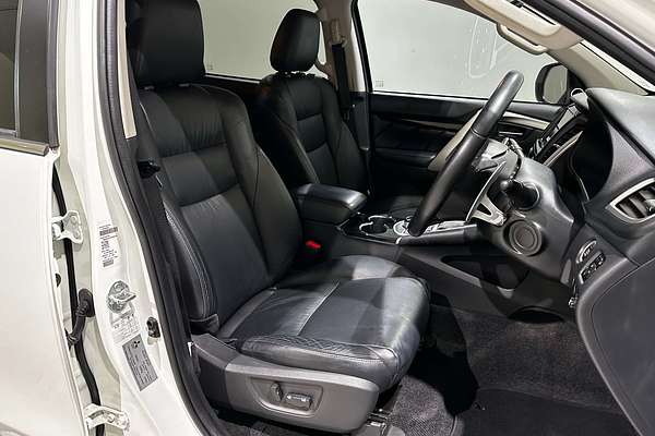 2019 Mitsubishi Pajero Sport Exceed QE