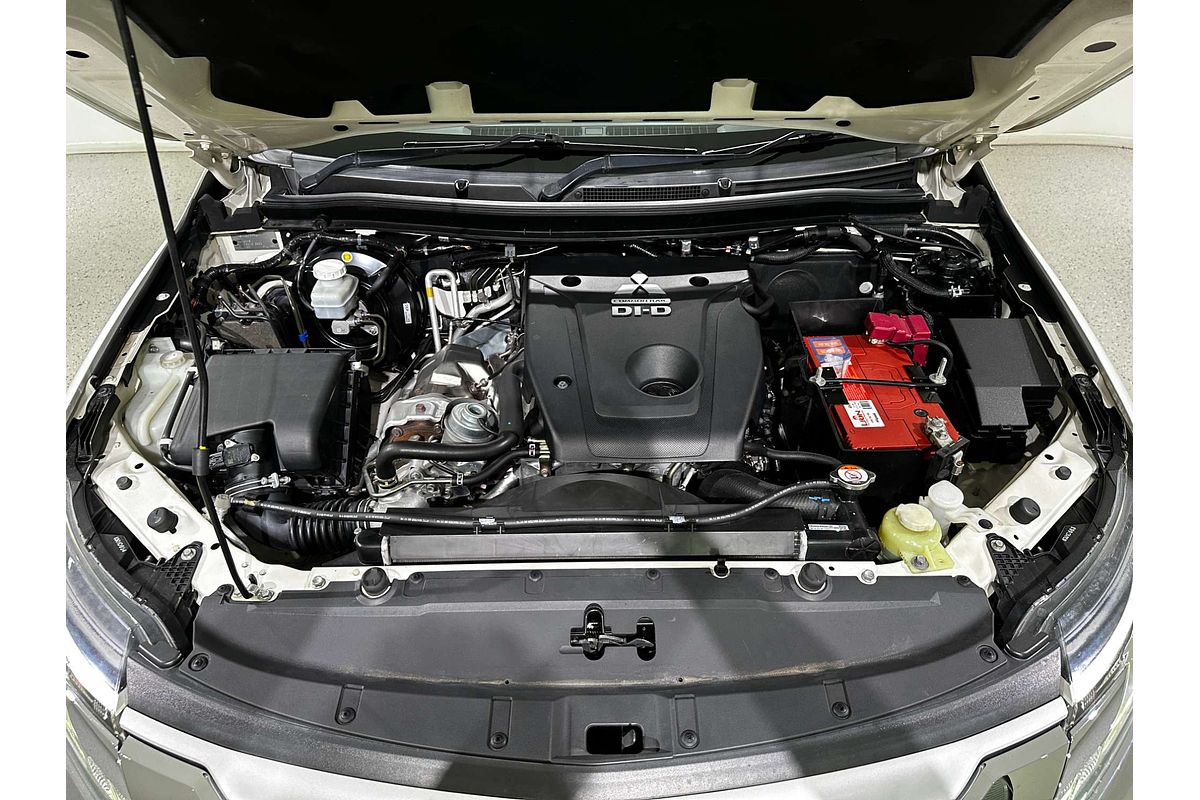 2019 Mitsubishi Pajero Sport Exceed QE