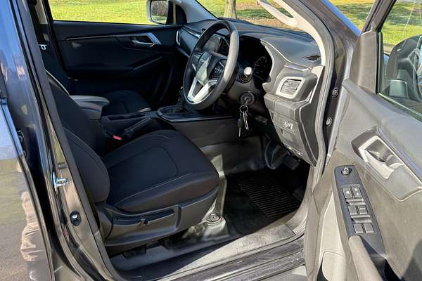 2021 Isuzu D-MAX LS-M 4X4