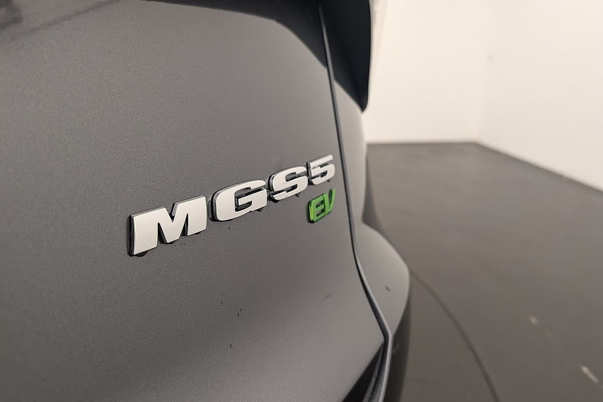 2025 MG MGS5 EV Essence 62 ZS3EM