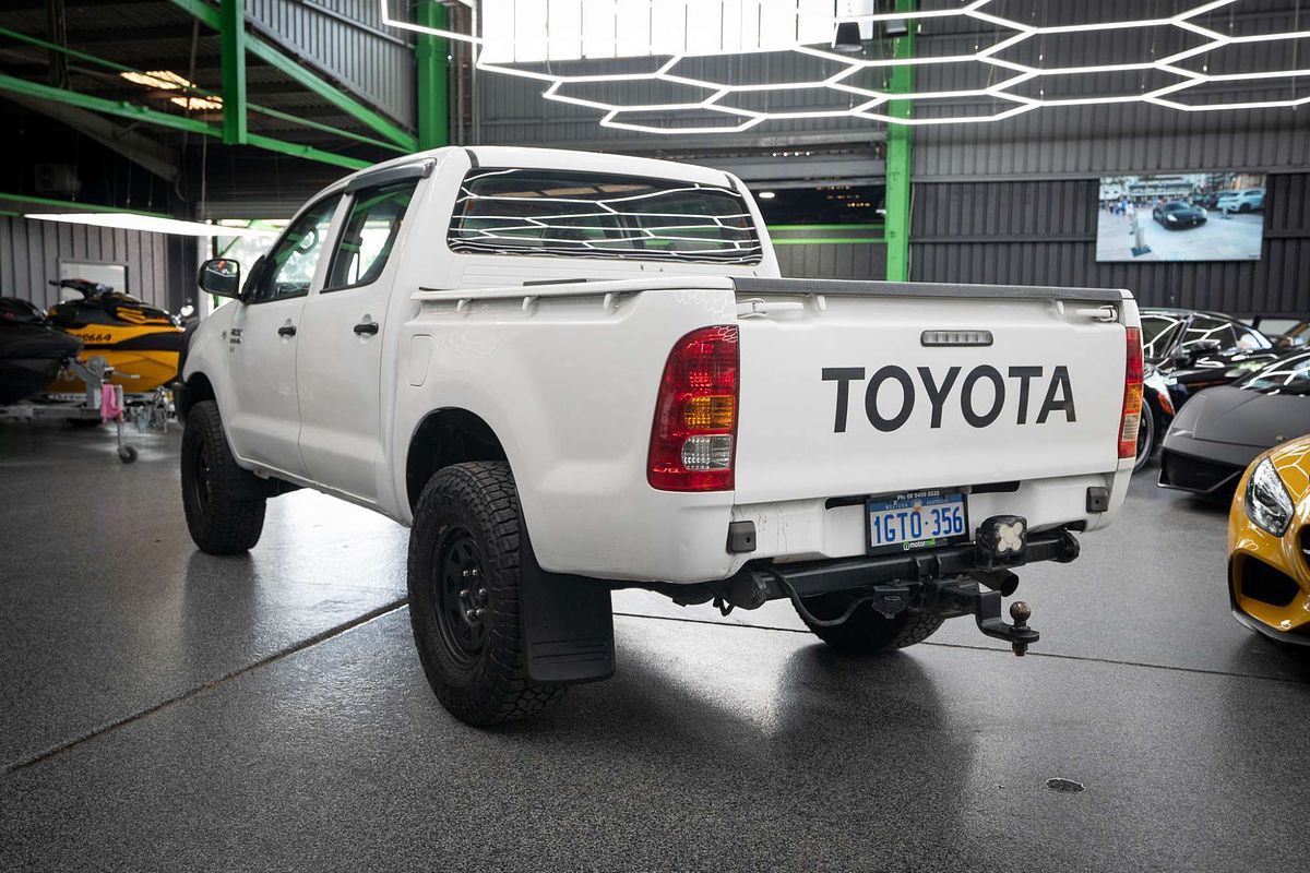 2010 Toyota Hilux SR KUN26R 4X4