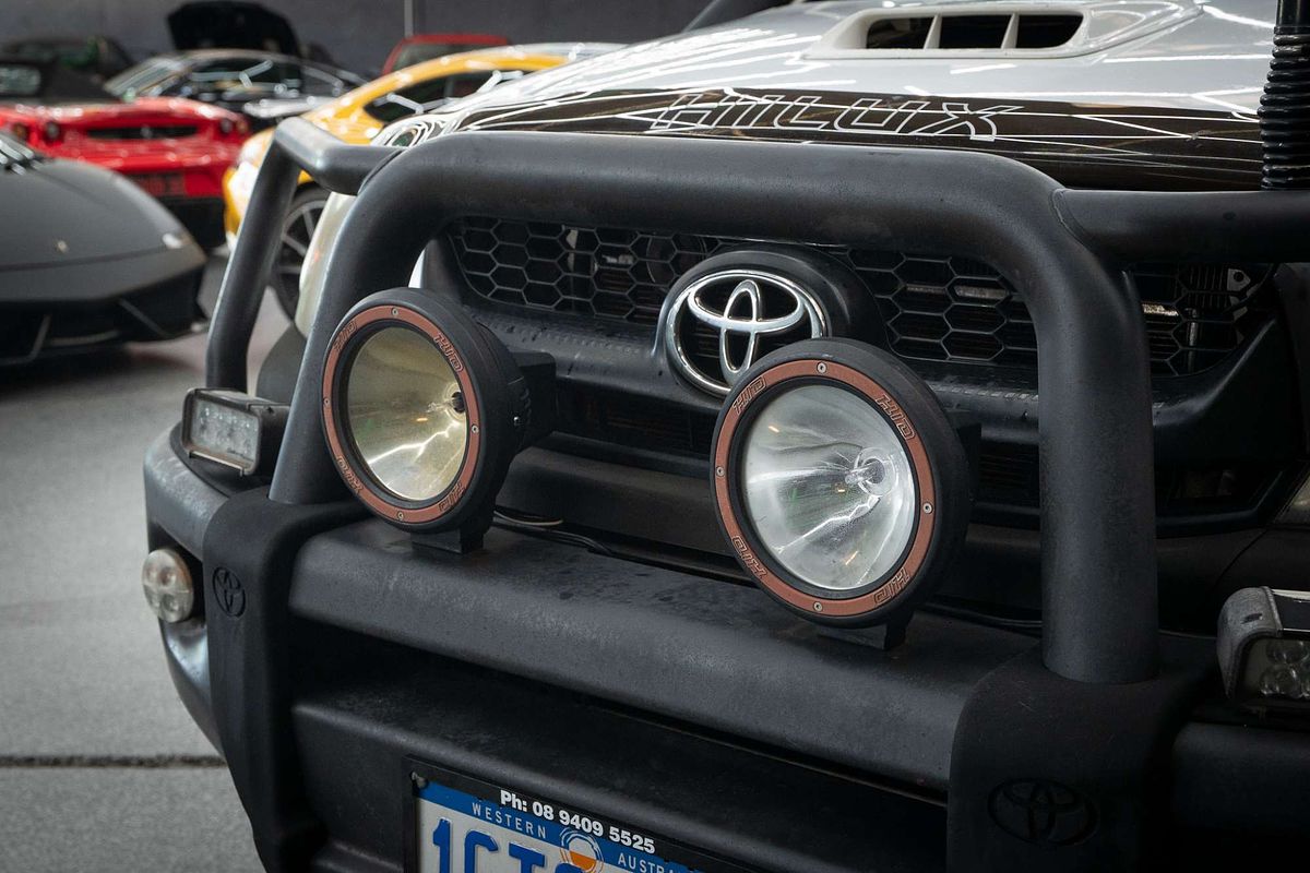 2010 Toyota Hilux SR KUN26R 4X4