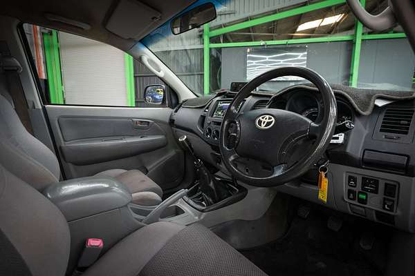 2010 Toyota Hilux SR KUN26R 4X4
