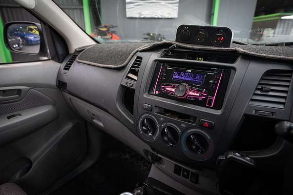 2010 Toyota Hilux SR KUN26R 4X4