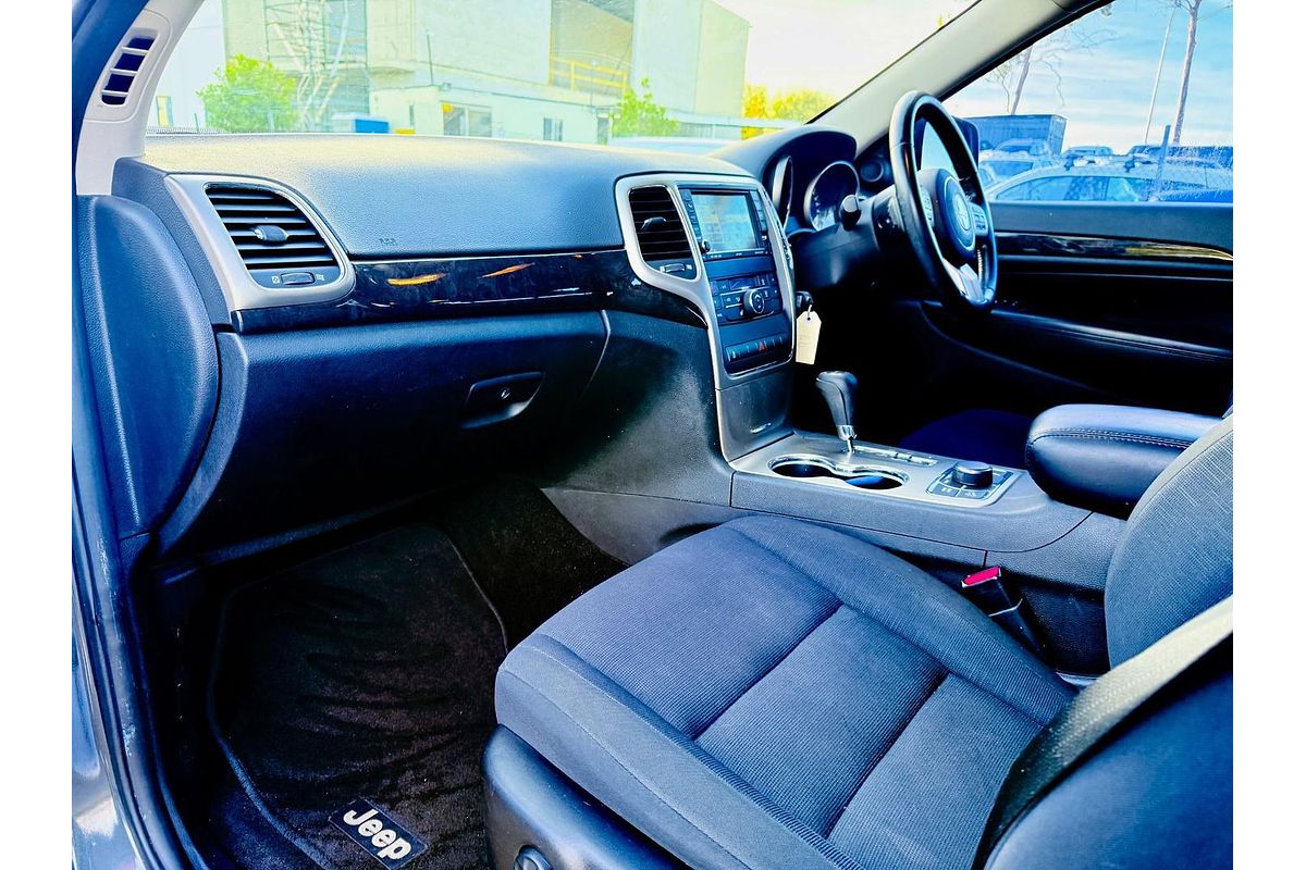2011 Jeep Grand Cherokee Laredo WK