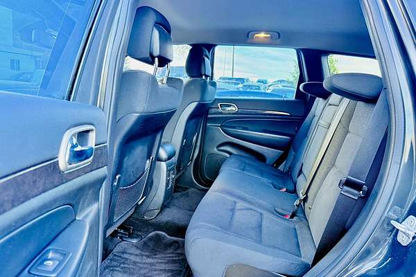 2011 Jeep Grand Cherokee Laredo WK