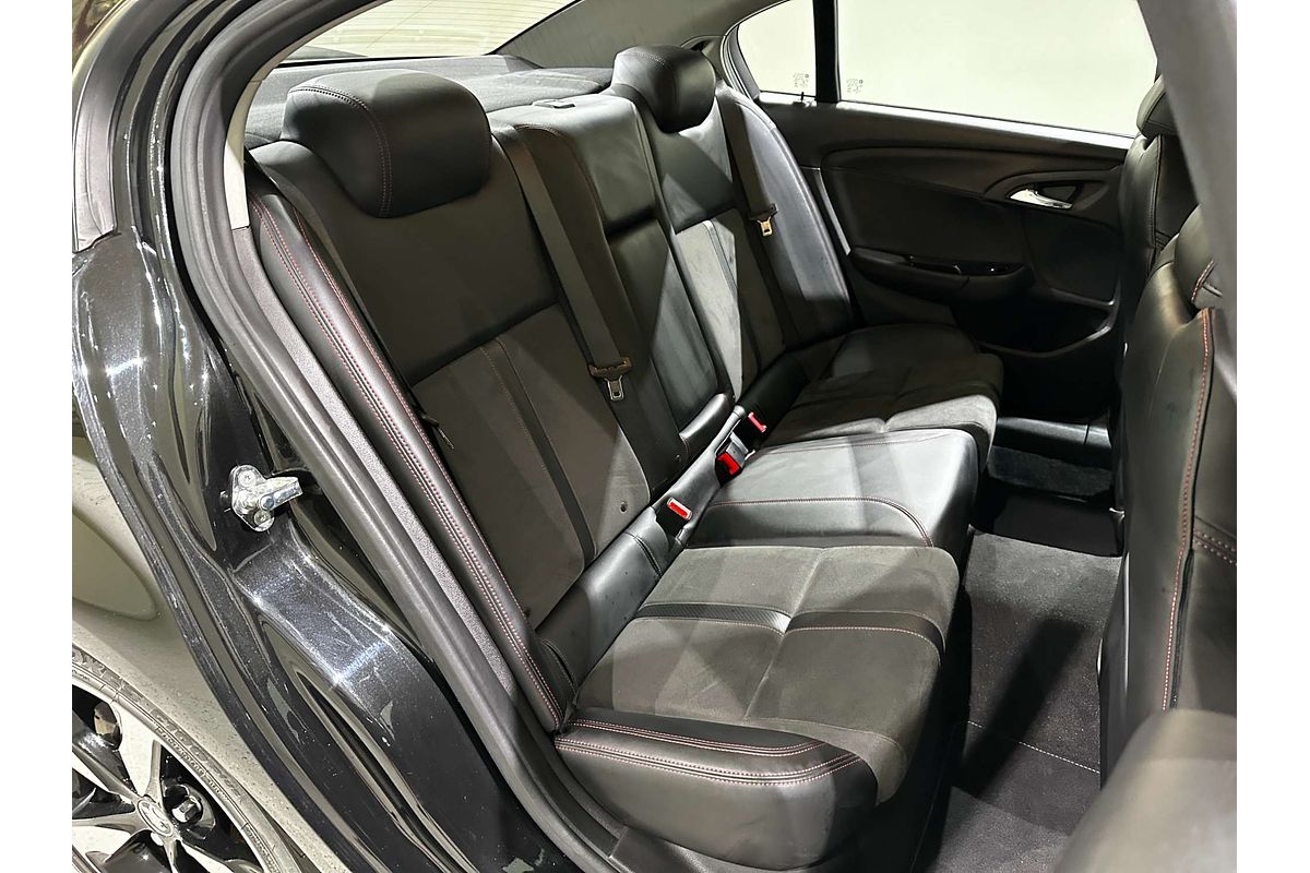 2016 Holden Commodore SV6 Black VF Series II