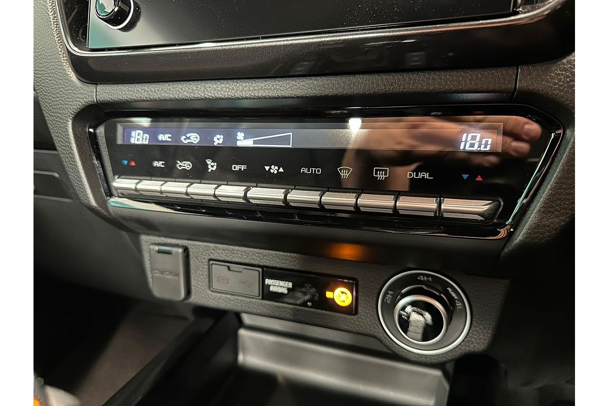 2025 Isuzu D-MAX BLADE 4X4