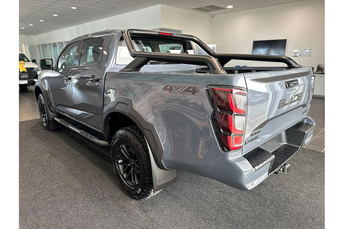 2025 Isuzu D-MAX BLADE 4X4