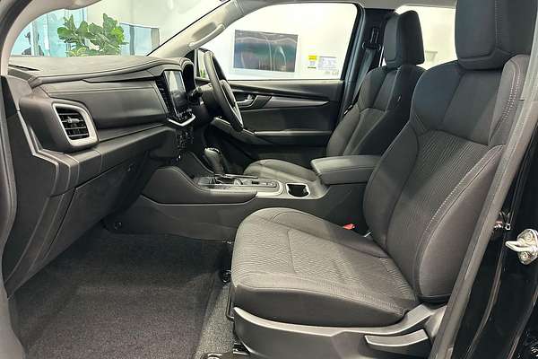 2025 Isuzu MU-X LS-M