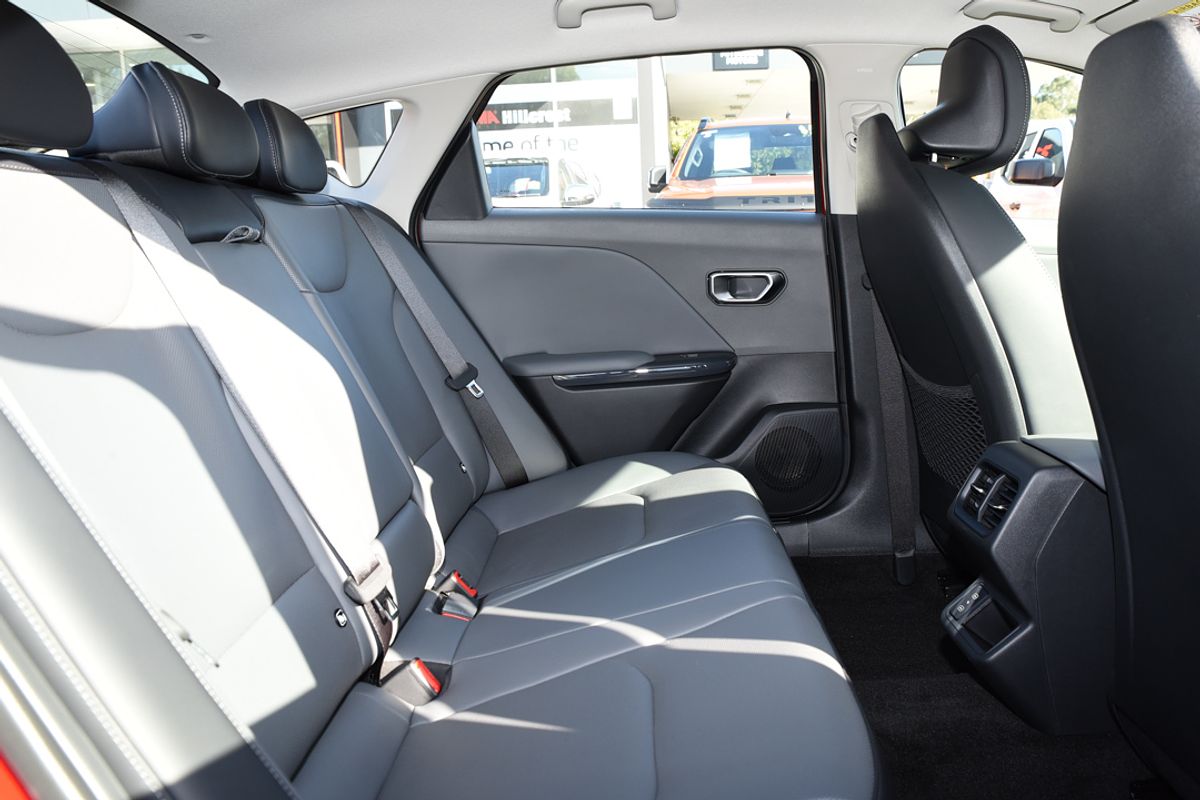 2025 Kia K4 Sport+ CL4m