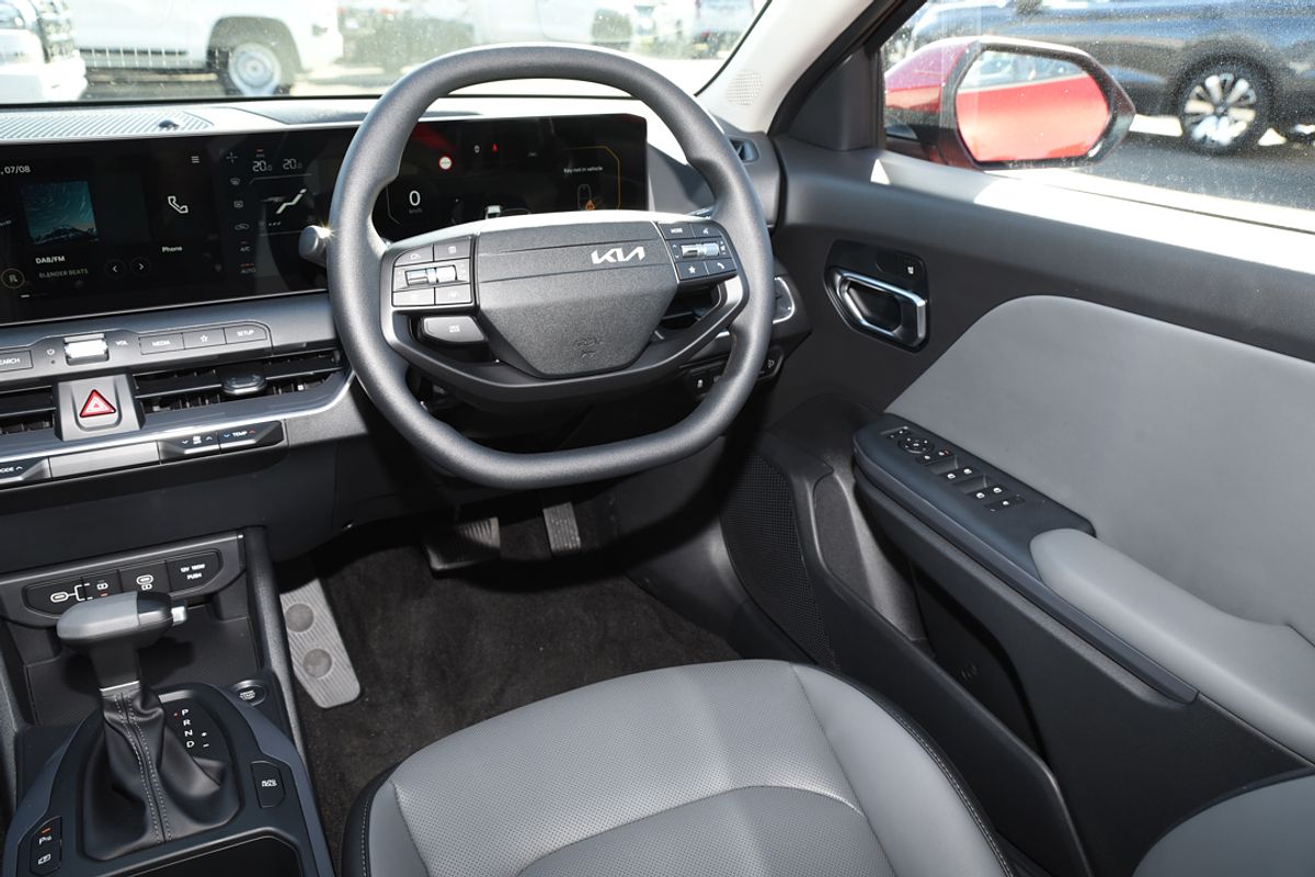2025 Kia K4 Sport+ CL4m