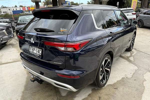2023 Mitsubishi Outlander Exceed ZM