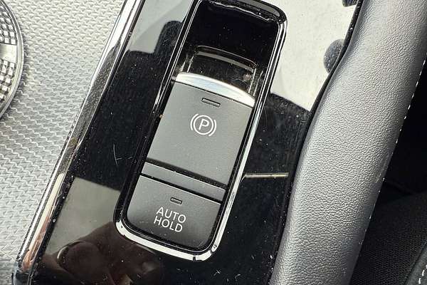 2023 Mitsubishi Outlander Exceed ZM