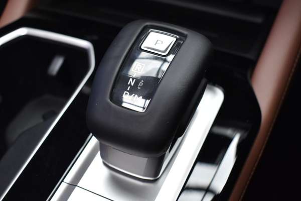 2025 Mitsubishi Outlander Exceed Tourer ZM