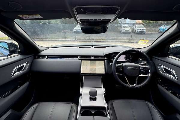2023 Land Rover Range Rover Velar P250 Dynamic SE L560