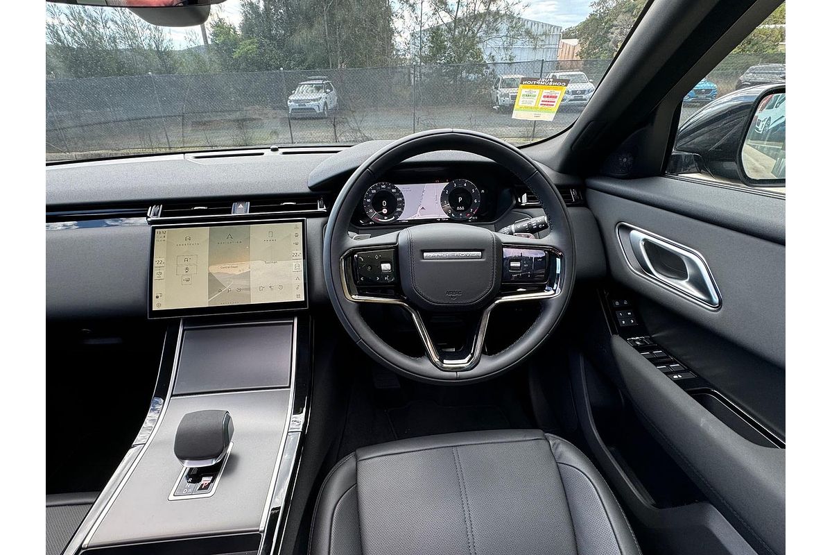 2023 Land Rover Range Rover Velar P250 Dynamic SE L560