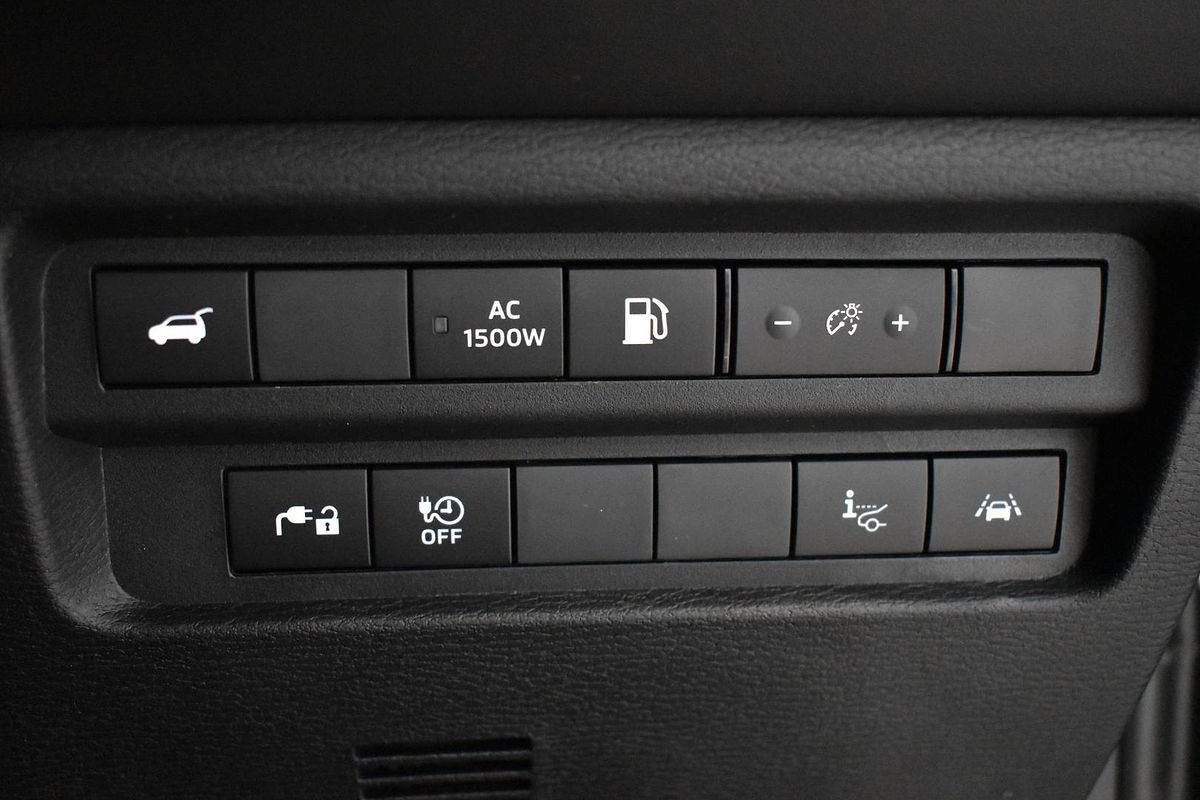 2025 Mitsubishi Outlander PHEV Aspire ZM
