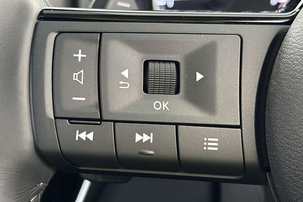 2024 Nissan X-TRAIL ST-L T33
