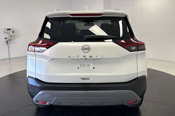2024 Nissan X-TRAIL ST-L T33