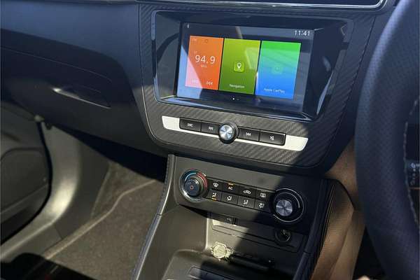2019 MG ZS Essence AZS1