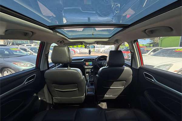 2019 MG ZS Essence AZS1