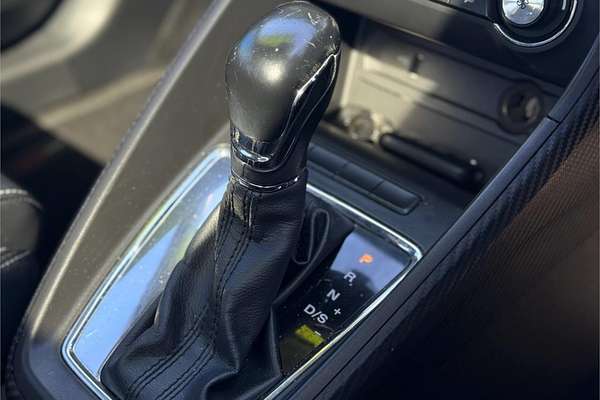 2019 MG ZS Essence AZS1