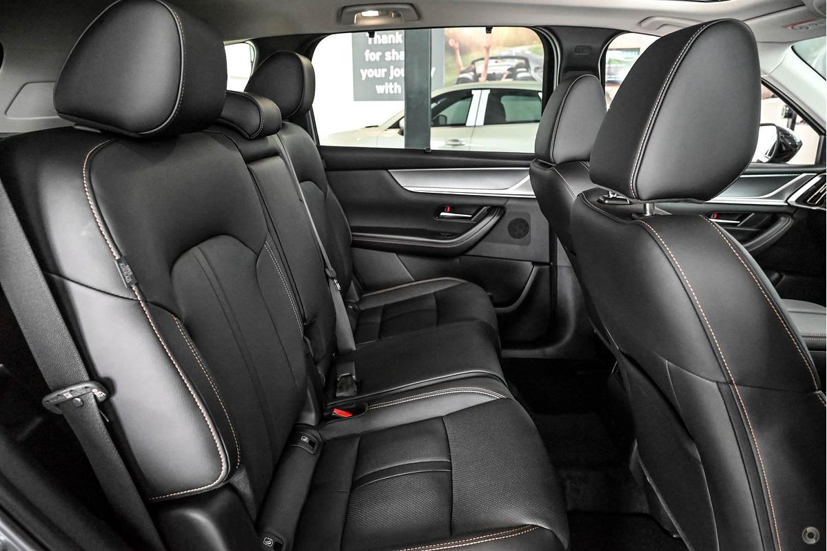 2025 Mazda CX-70 G50e GT KJ