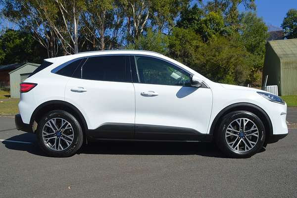 2021 Ford Escape ZH