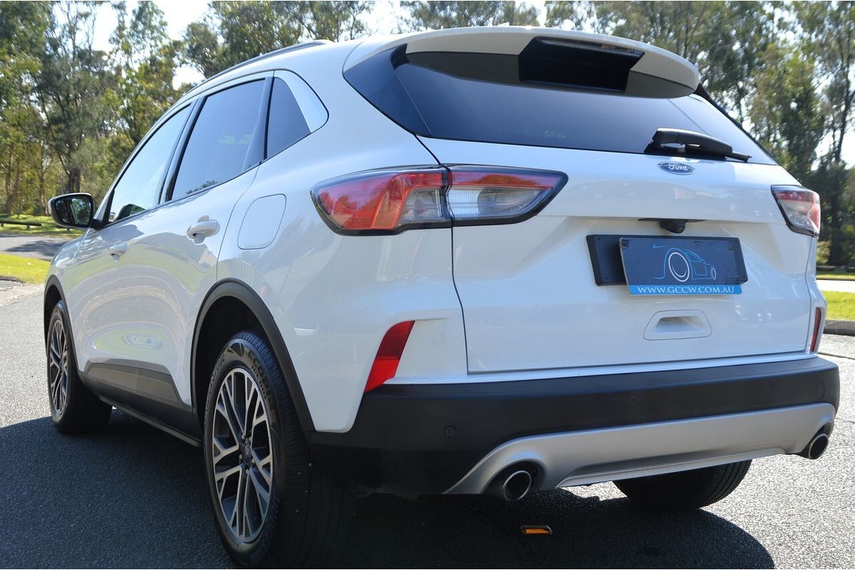 2021 Ford Escape ZH