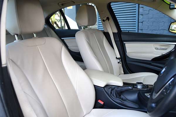 2015 BMW 3 Series 330i Luxury Line F30 LCI