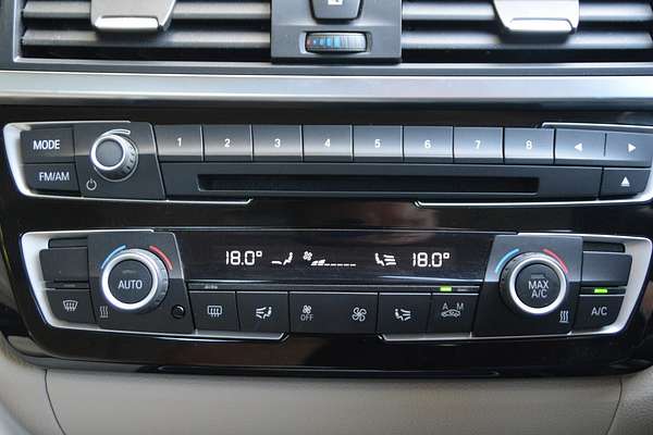 2015 BMW 3 Series 330i Luxury Line F30 LCI