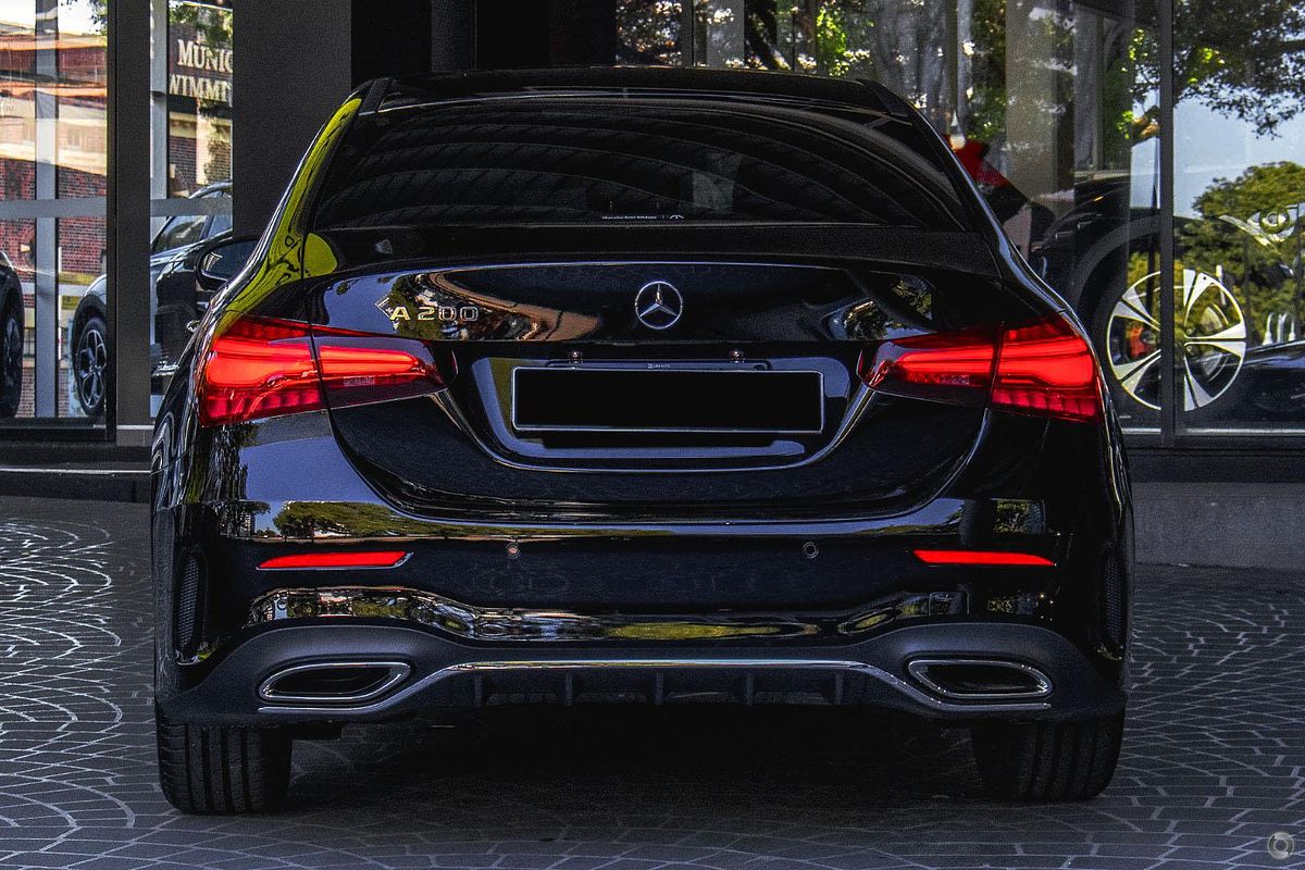 2024 Mercedes-Benz A-Class A200 V177