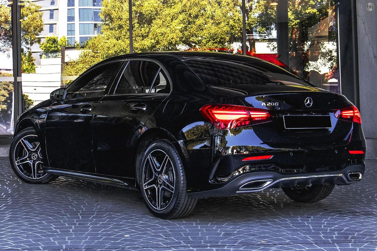 2024 Mercedes-Benz A-Class A200 V177