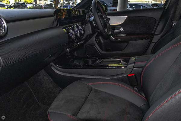 2024 Mercedes-Benz A-Class A200 V177