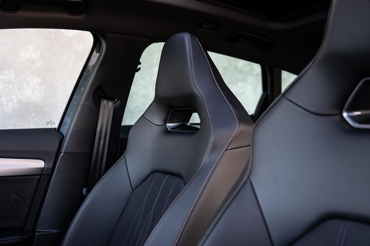 2024 CUPRA Formentor VZe KM