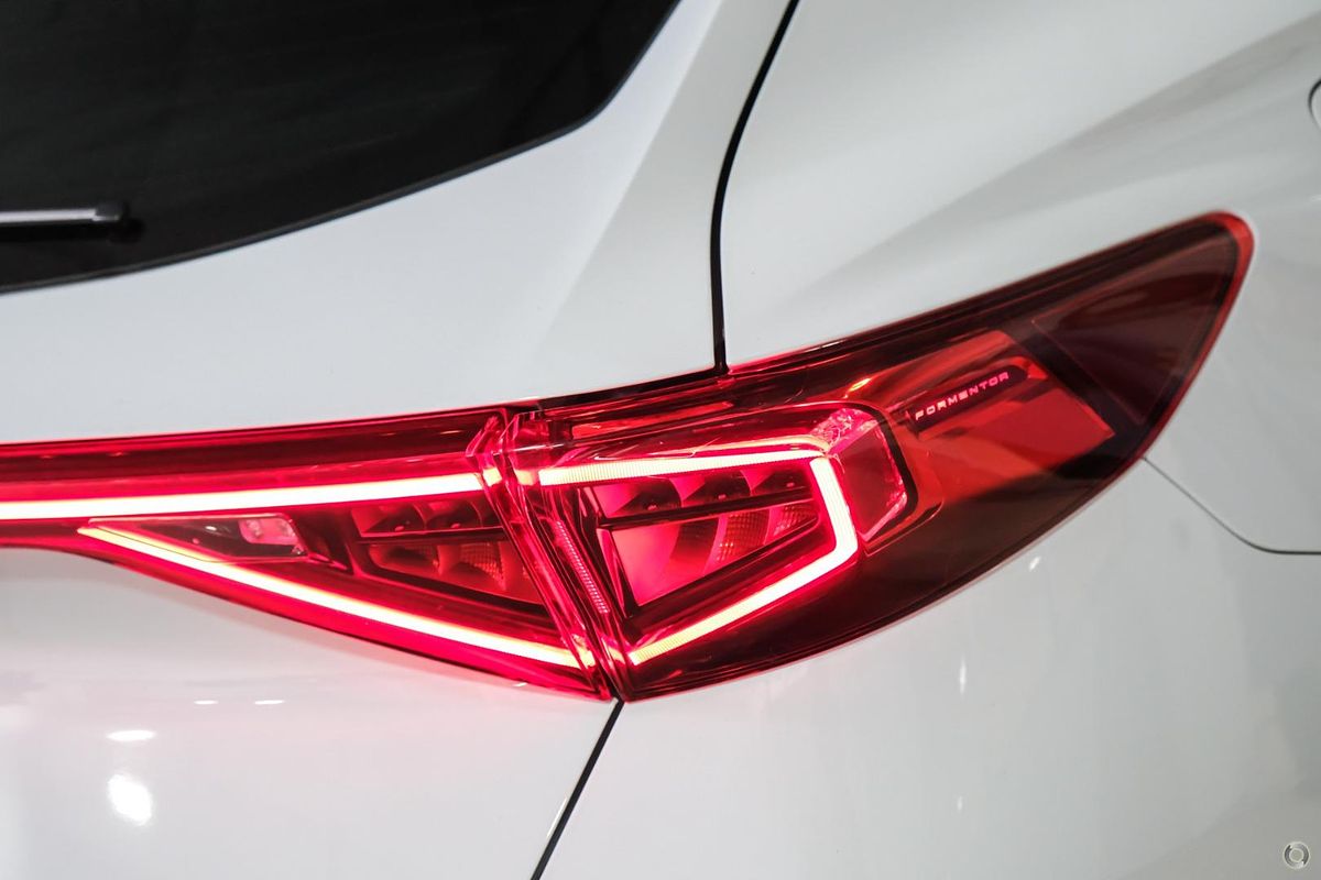 2024 CUPRA Formentor V KM