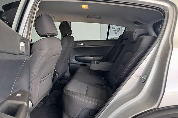 2020 Kia Sportage S QL