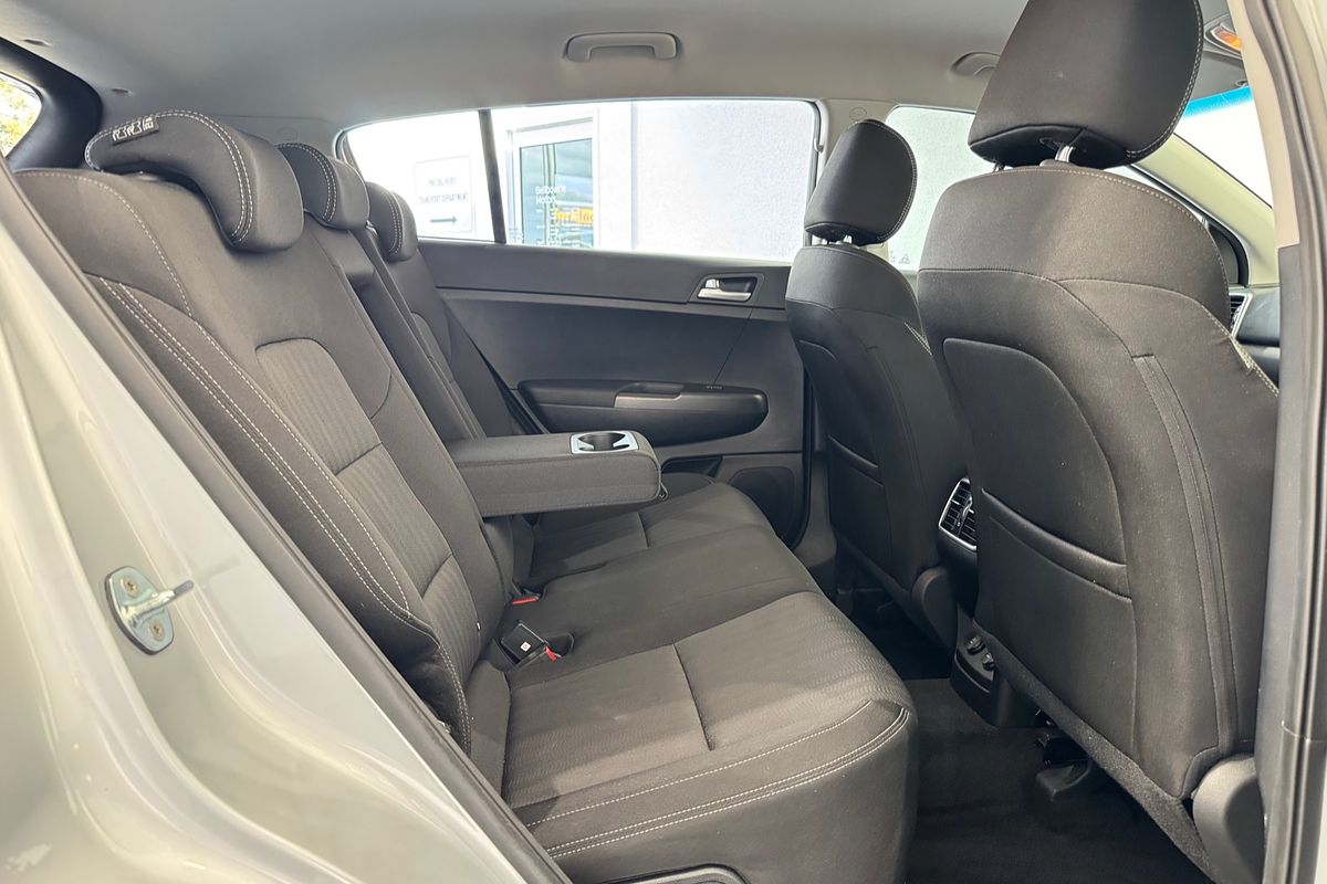 2020 Kia Sportage S QL