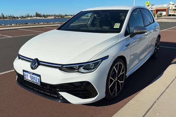 2024 Volkswagen Golf R 8