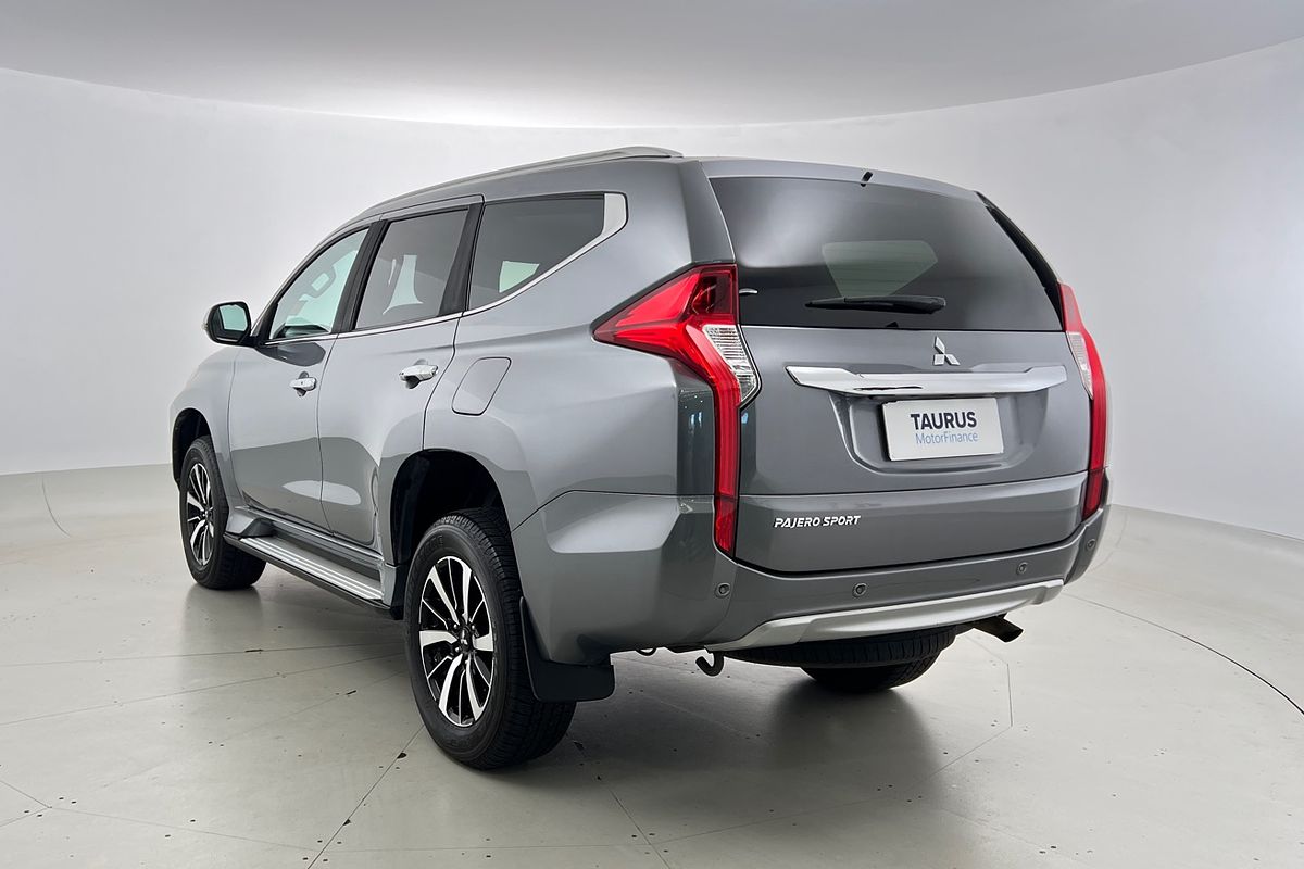 2017 Mitsubishi Pajero Sport GLS QE