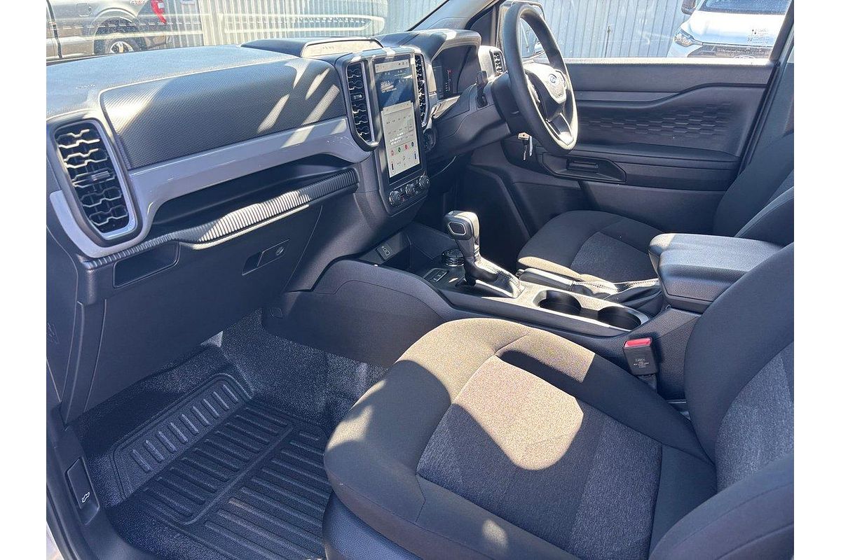 2024 Ford Ranger Black Edition 4X4 2.0L
