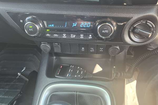 2018 Toyota Hilux SR5 GUN126R 4X4