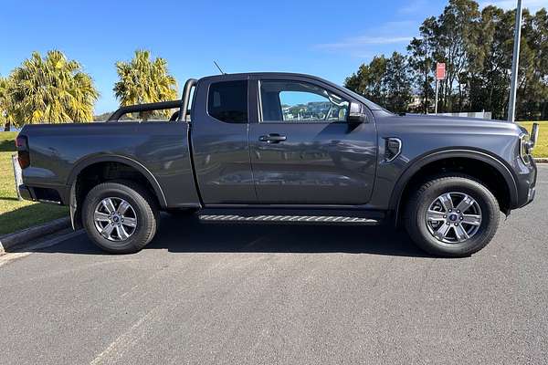 2024 Ford Ranger XLT 4X4 2.0L