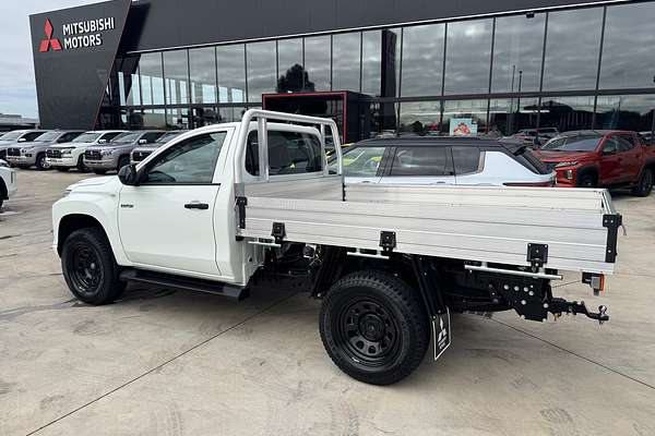 2024 Mitsubishi Triton GLX MR 4X4