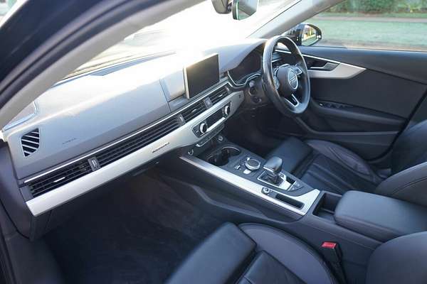 2019 Audi A4 45 TFSI Quattro S Tronic Sport 8W MY19