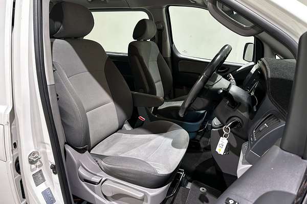 2017 Hyundai iMax  TQ3-W Series II