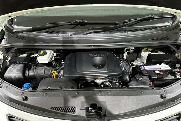 2017 Hyundai iMax  TQ3-W Series II