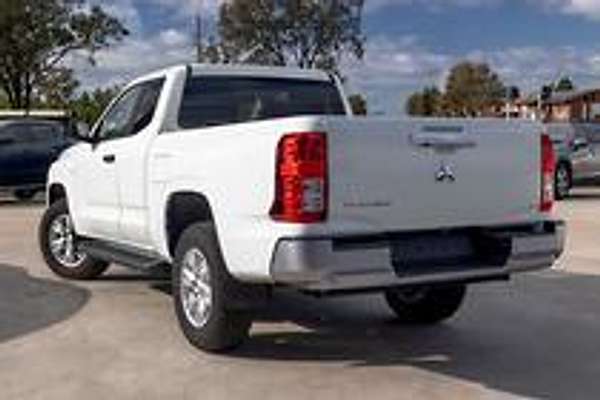 2024 Mitsubishi Triton GLX+ MV 4X4